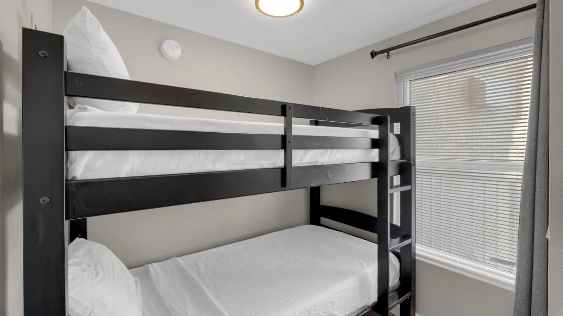 2-Bedroom Beachfront Condo At Shores Of Panama! By Dolce Vita Getaways Pcb! Panama City Beach Apartment